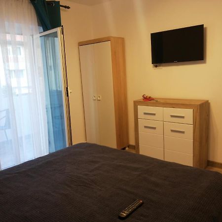 Rosenau Apartment Rîşnov Extérieur photo