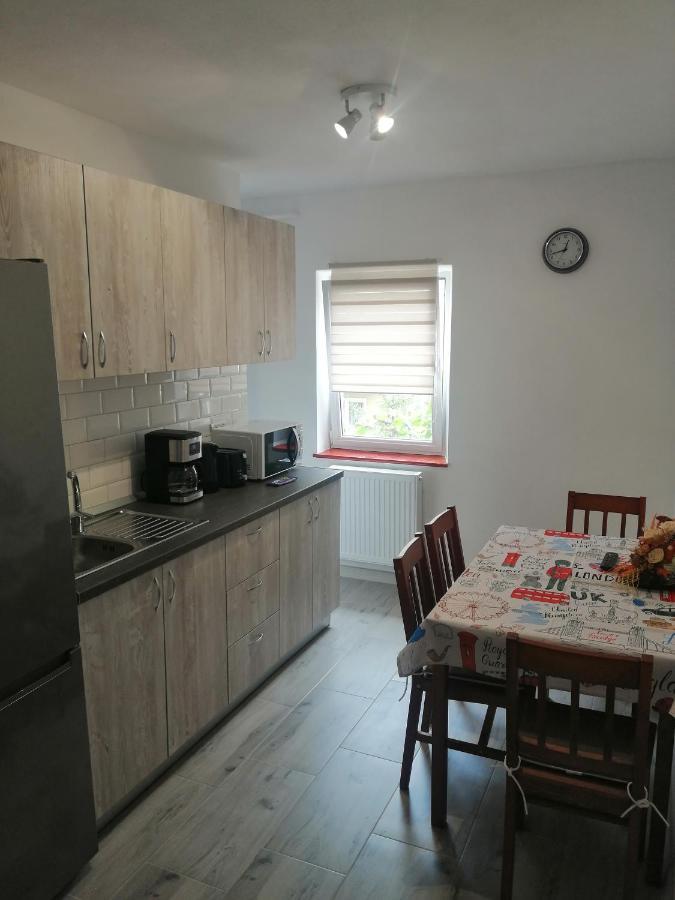 Rosenau Apartment Rîşnov Extérieur photo